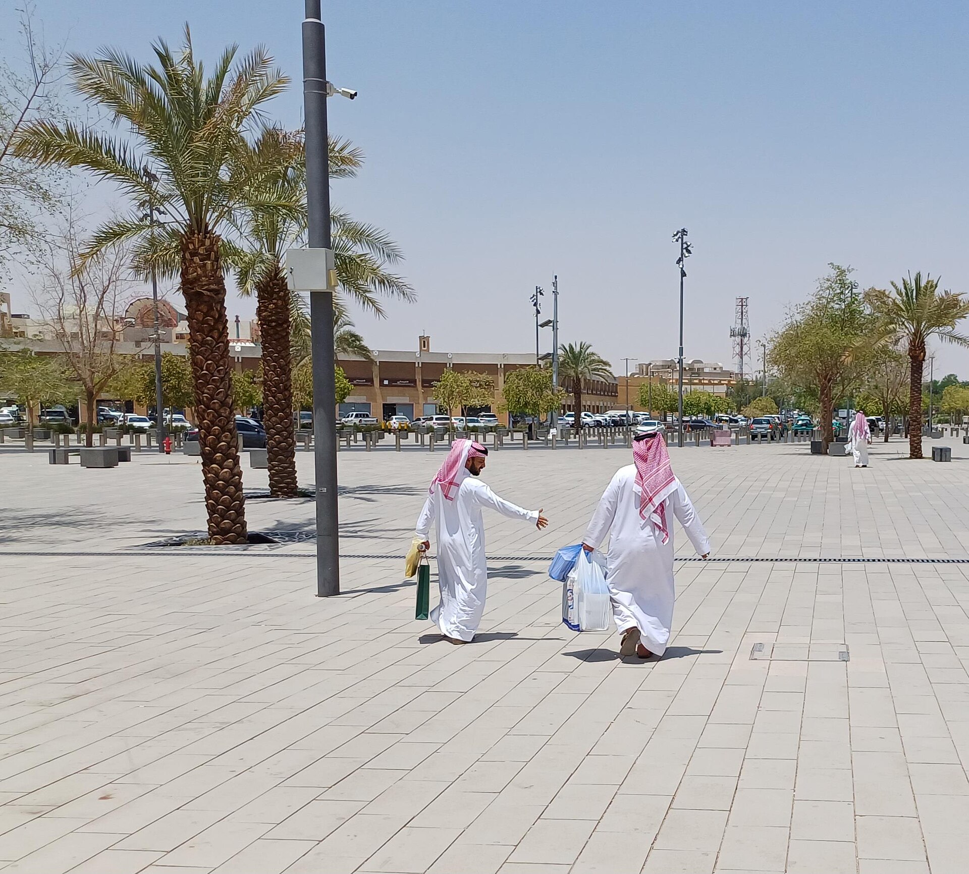 الأفراد في البيع والشراء الشخصي